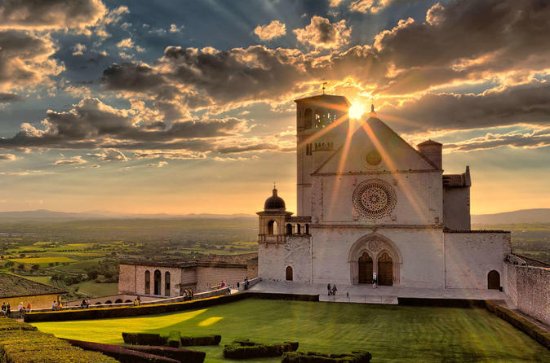 assisi-fullday-from-rome
