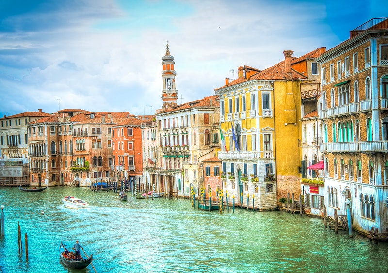 Houses on Grand Canal. Free public domain CC0 photo.
